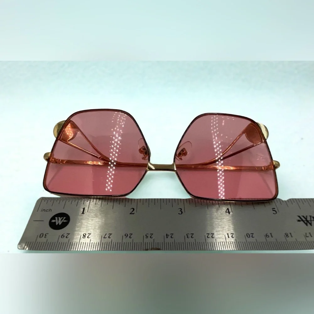 Gucci Sunglasses – Pink Hexagonal Lens, Gold Tone Frame
